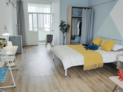 独栋·冠寓 火炬路店 近中山港 免费停车 押一付一  带电梯阳台房  押一付一 开间