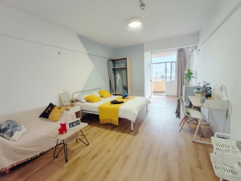 独栋·冠寓 火炬路店 押一付一  电梯房 大单间公寓 南北通透 35平 开间