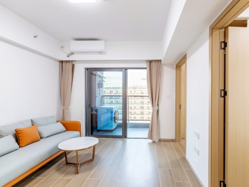 独栋·华强创领寓 华强时代广场店 塘尾11号线地铁口两房  楼下即商场 直租押一付一 带阳台精装拎包住 2室1厅