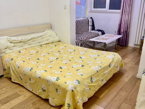 合租·鸿仕雅居 5居室 北卧