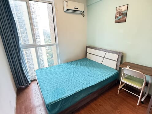 合租·御岭春天三期 4居室 东南卧