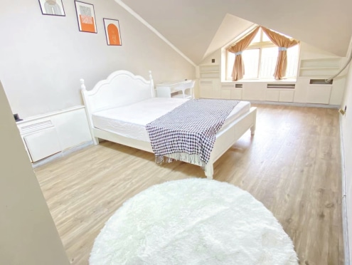 合租·华新园 4居室 南卧