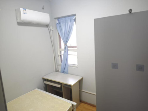 合租·黄金时代(高新区) 3居室 南卧