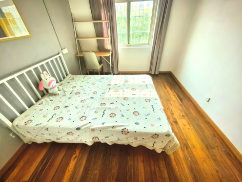 合租·罗马花园 4居室 南卧