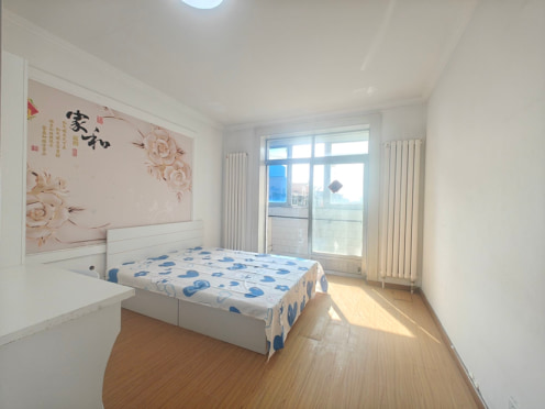 合租·兰玉街 5居室 东南卧