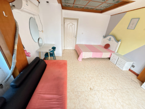 合租·学宫街 5居室 南卧