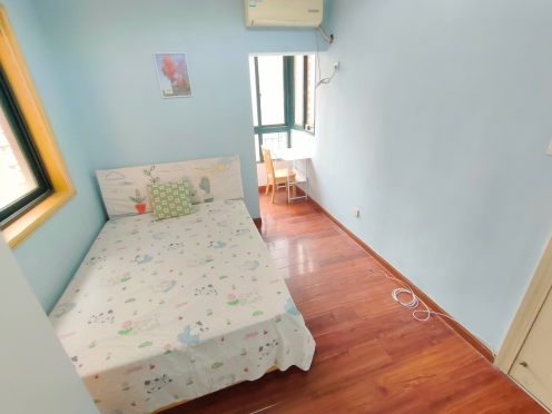 合租·东玺门 4居室 南卧