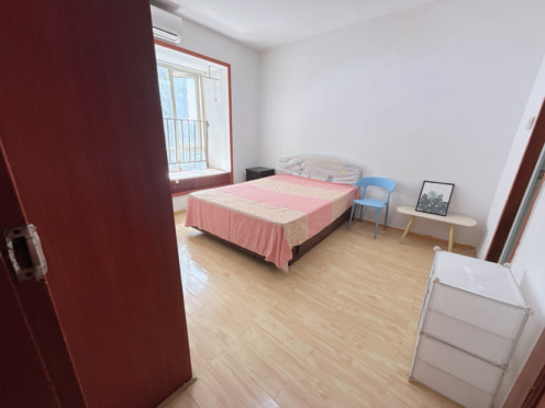 合租·凯通国际城 4居室 南卧