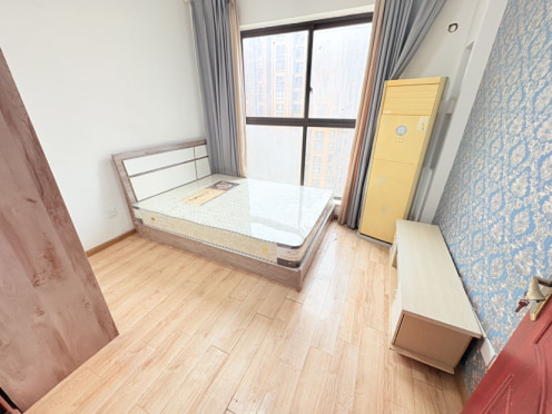 合租·长虹和悦府 4居室