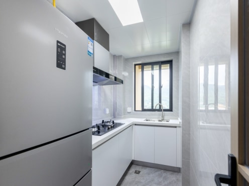 独栋·U厝公寓 狮峰新苑店 学生9折 东泰禾横屿地铁省儿童医院 百元合租无中介 何 4室1厅