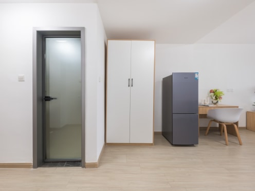 独栋·励业公寓 励业公寓烟台天津南路富士康店 开业特惠 阳台房 一居室大床房 开间