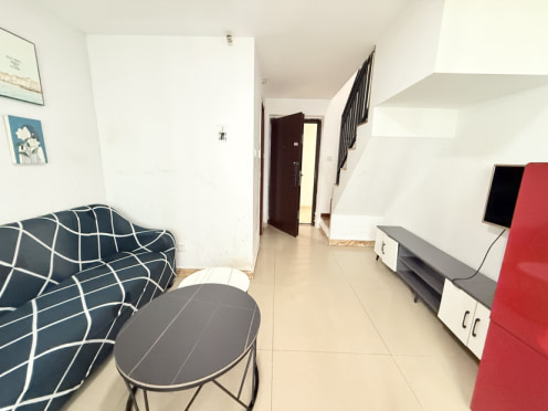 独栋·飞图公寓 蓝光中央天地 地铁口 龙湖北城天街 五块石 套二 2室1厅