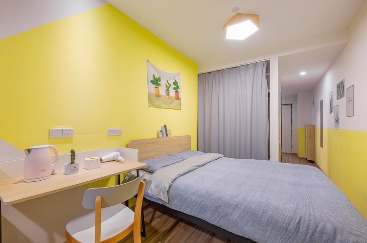 越城区世贸广场附近，限时秒杀一口价!企业85折!独门独户可押一付一