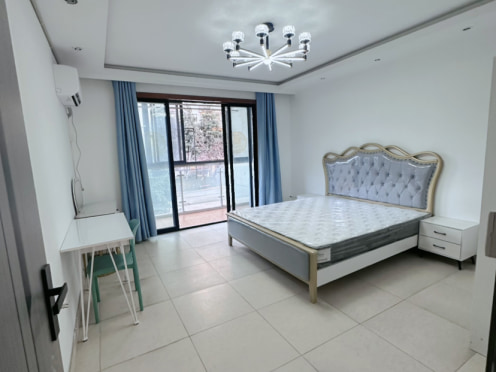 合租·顺驰凤凰花园 4居室 南卧