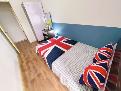 合租·锦绣东方一期 5居室