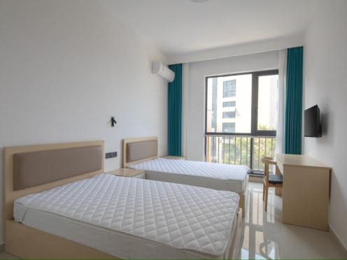 独栋·雅遇 雅遇公寓娄桥店 哇！上班只需要走路两分钟，标间双床无中介费，毕业找房不用愁了 开间