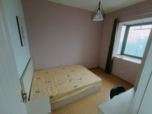 合租·华晨雅庭 4居室 东卧