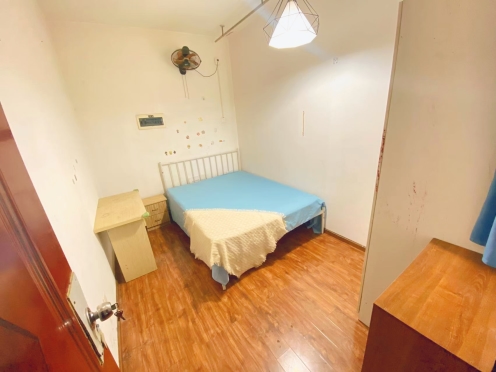 合租·祥和佳苑(高新) 4居室 南卧