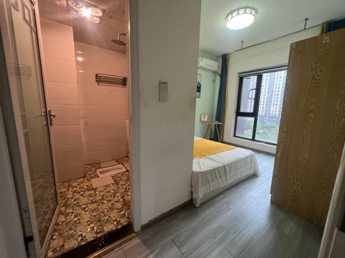 合租·成华奥园广场二期 4居室 南卧