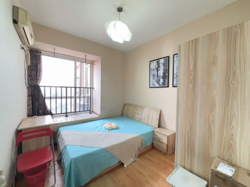 合租·祥和佳苑(高新) 4居室 南卧