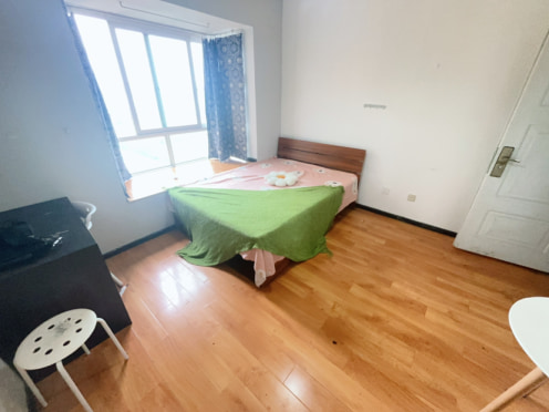 合租·人居锦尚春天A区 4居室 东卧