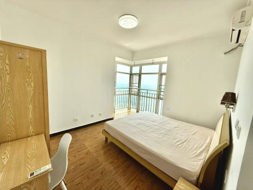 合租·龙锦湾 4居室