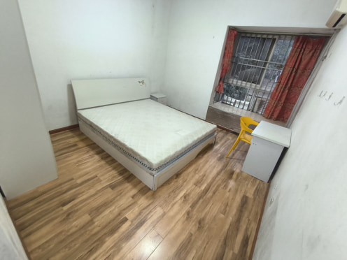 合租·实久花园 5居室