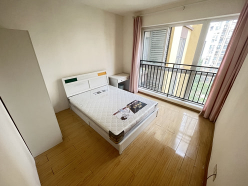 合租·时代悦城 5居室