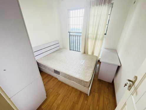 合租·时代悦城 5居室