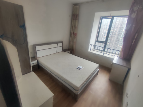 合租·华侨凤凰国际城 5居室