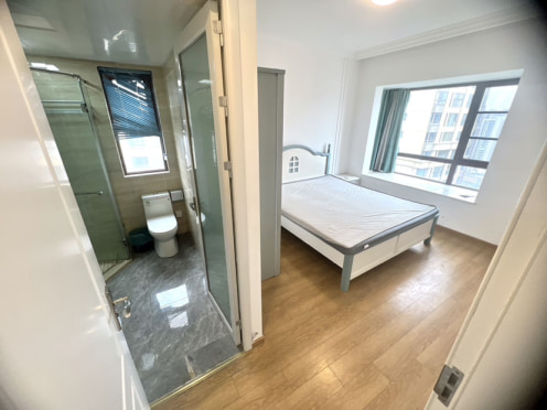 合租·万达华府D区 5居室