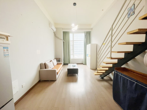 独栋·直租之家 保利大都汇熙汇 保利大都汇熙汇精装套一loft跃层 1室1厅