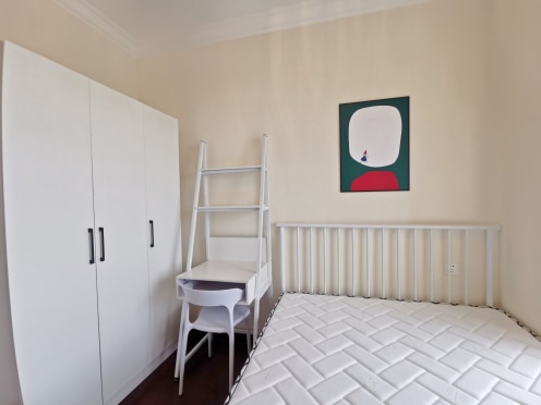 合租·恒大御景 4居室 东南卧