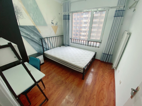 合租·绿地城 4居室 北卧