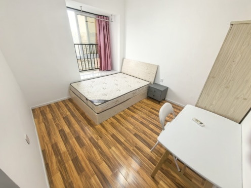 合租·环山国际 4居室