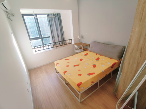 合租·中房优山PLUS 3居室 西南卧