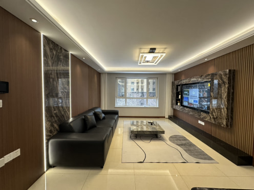 独栋·品牌·公寓 金域华府店 鲤鱼山路赛博特傲龙广场旁四室两卫 4室2厅