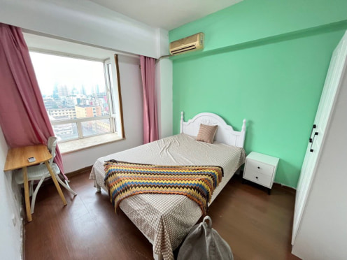 合租·经典坐标 5居室 东南卧