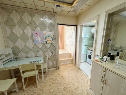 独栋·品牌·公寓 涌鑫东城广场 特价带阳台 民用水电拎包入住 1室1厅