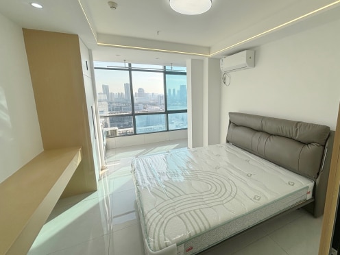 独栋·品牌·公寓 涌鑫东城广场 日租 月租 短租奶油风 带隔断带阳台 精装一室 1室1厅