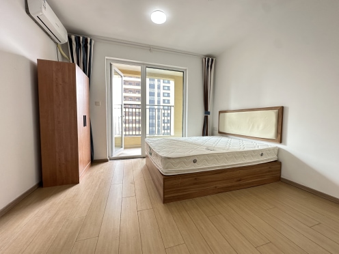 独栋·星韵美寓 黄岛店 星韵城整租套一-距双珠路地铁站-可月租月付700起 1室1厅