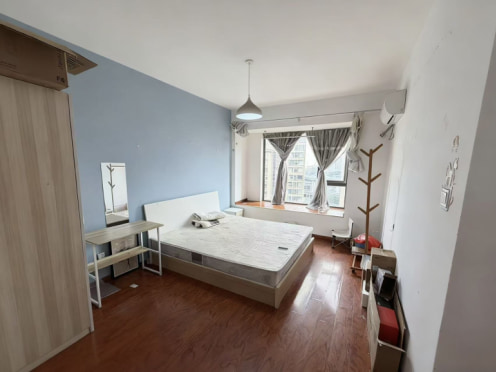 合租·成功红树林 3居室 西南卧