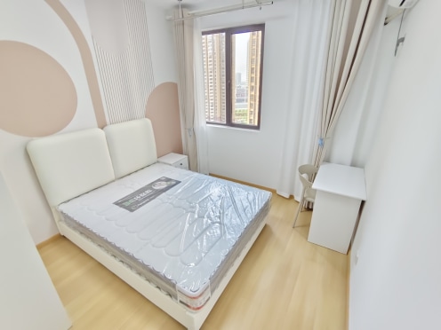 合租·翡翠运河家园 5居室 北卧