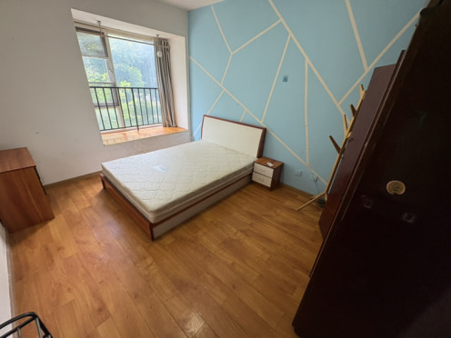 合租·清水路苑 3居室 东卧