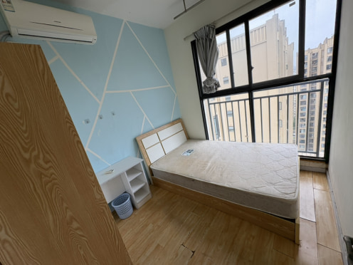 合租·紫御熙庭 4居室 南卧