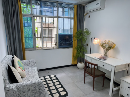 独栋·长沙青柚公寓 古堆山 特价房短租 碧沙湖地铁口 独立厨卫押一付一小通间 开间