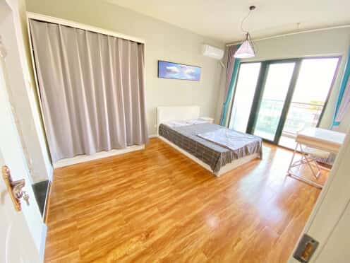 合租·领馆区1号 5居室 南卧