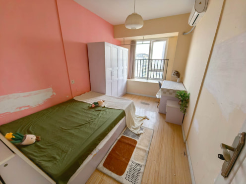 合租·建发翡翠鹭洲 4居室 南卧