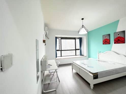 合租·英郡三期 4居室 南卧