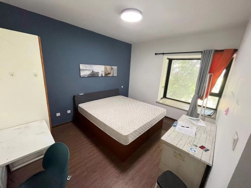 合租·花样年花好园 3居室 东南卧